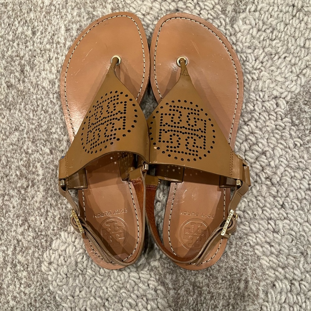 Tory burch sandals